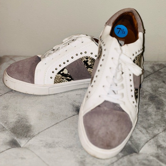 Steve Madden Annita Snake Skin Suede Sneakers shoe Womens - Picture 9 of 9